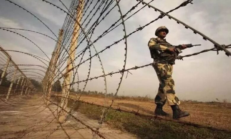 Rajasthan: भारत-पाक सीमा पर चौकसी! Barmer में 24 साल का पाकिस्तानी युवक पकड़ा गया, कैसे घुसा भारत में?