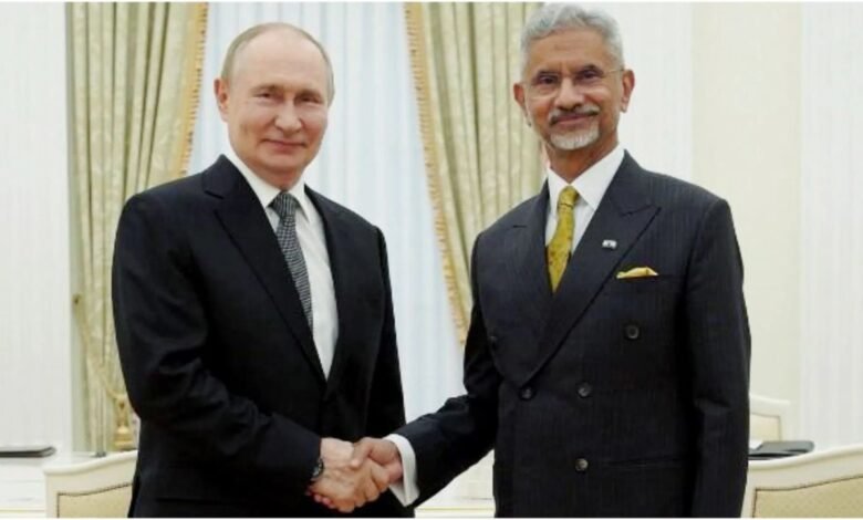 S Jaishankar: मॉस्को में जयशंकर–पुतिन की सीक्रेट मीटिंग! भारत-रूस रिश्तों पर क्या बड़ा फैसला हुआ?