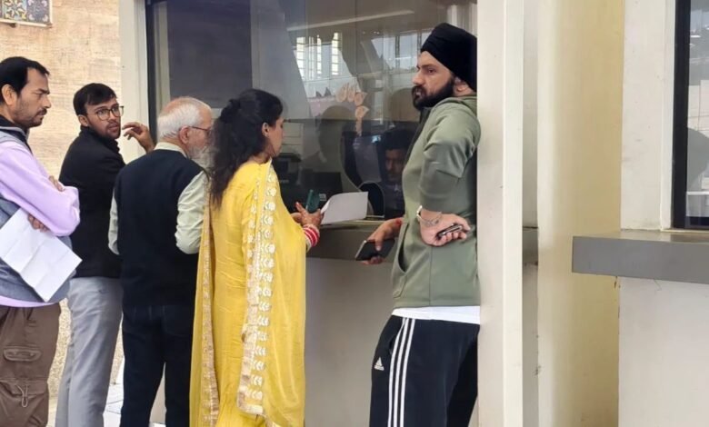 Indigo Flight Crisis: इंडिगो का संकट कम नहीं! छह दिन बाद भी फ्लाइट्स अचानक कैंसिल—जयपुर में अफरा-तफरी