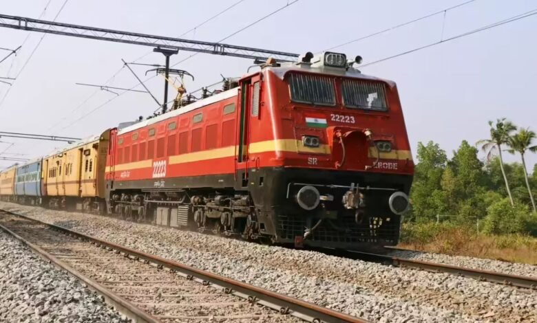 Indian Railways: रेलवे का बड़ा ऑपरेशन? बावल-कर्णवास सेक्शन में काम के नाम पर अचानक ट्रैफिक ब्लॉक