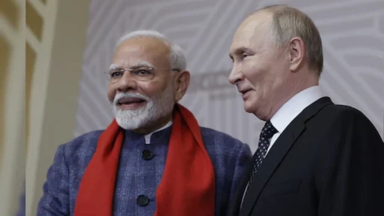 Vladimir Putin: पुतिन की भारत यात्रा पर दुनिया की नजर, हथियार और तकनीक के साथ बड़े बदलाव की तैयारी!