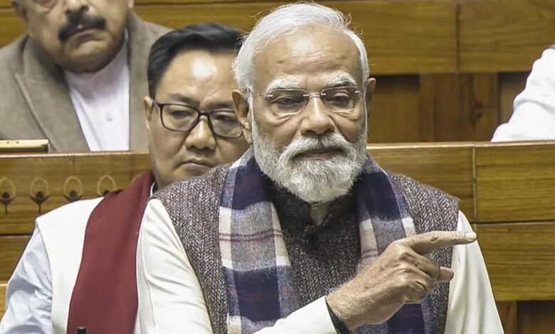 150 साल बाद Vande Mataram पर संसद में क्या बोला PM मोदी? बयान से मचा सियासी तूफ़ान